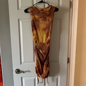 Large Shien Rust Tie-dye Adjustable Scrunch Ribbed Dress